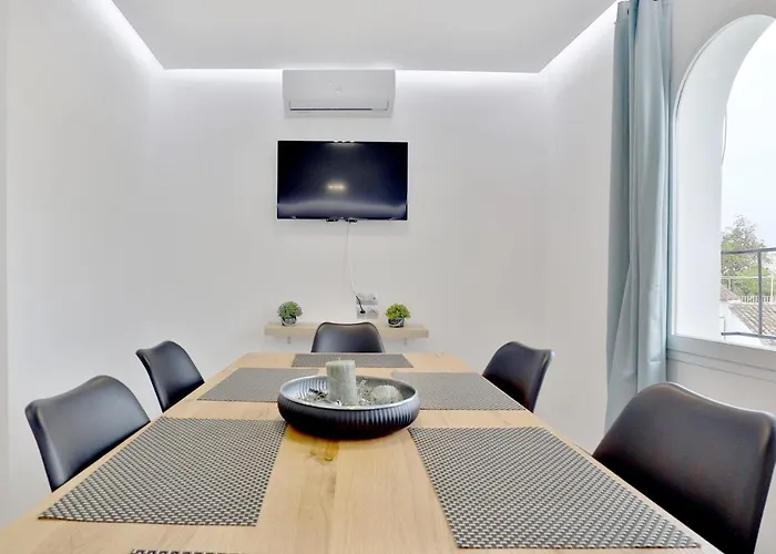 Paseo De La Ribera דירה *